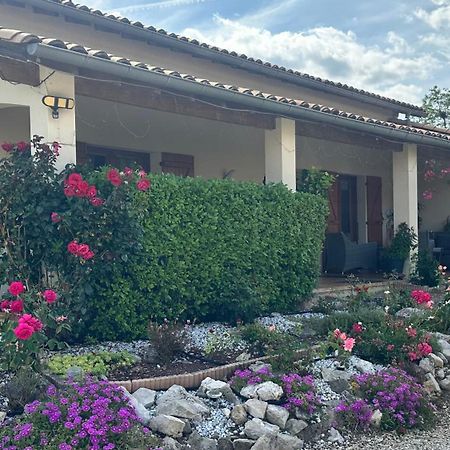 Appartement Mansarde Et Climatise 50 M2 Pompignan  외부 사진