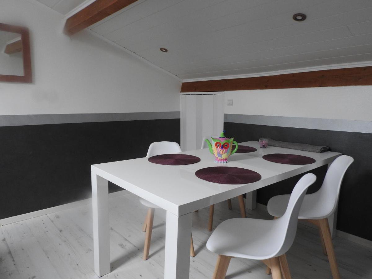 Appartement Mansarde Et Climatise 50 M2 Pompignan  외부 사진