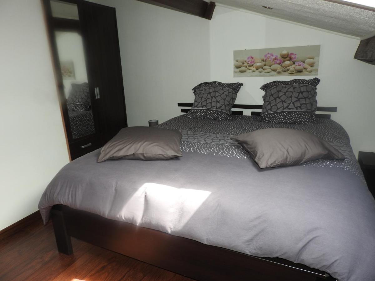 Appartement Mansarde Et Climatise 50 M2 Pompignan  외부 사진
