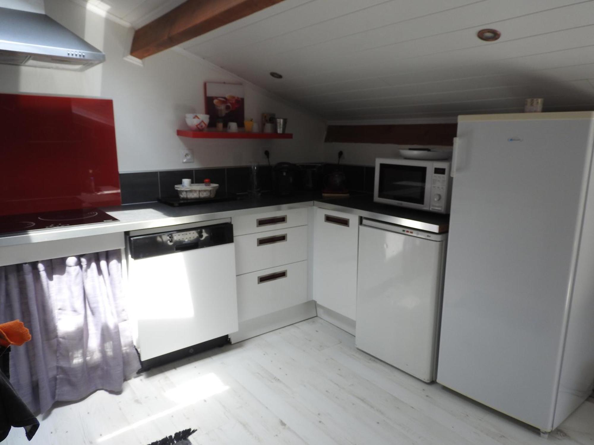 Appartement Mansarde Et Climatise 50 M2 Pompignan  외부 사진