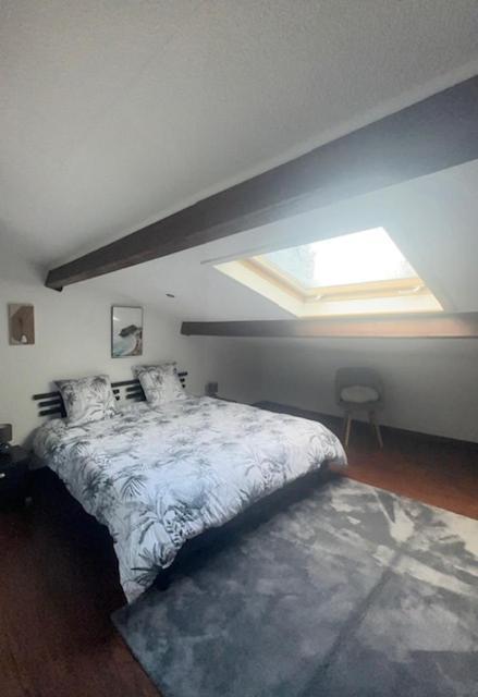 Appartement Mansarde Et Climatise 50 M2 Pompignan  외부 사진